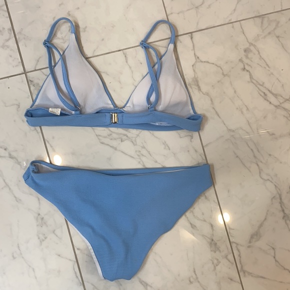 Light Blue Ribber Bikini Set. Medium - Picture 2 of 2
